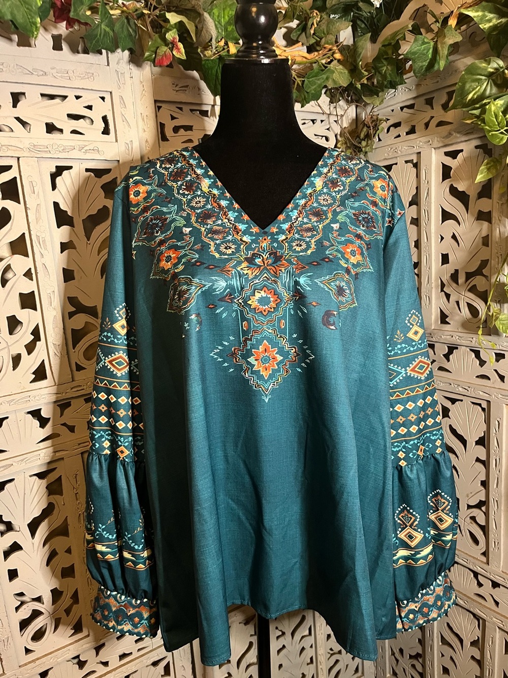 DARLING BOHO SOUTH WESTERN TEAL & MULTICOLOR PRINT LONG SLEEVE PLUS SIZE TOP